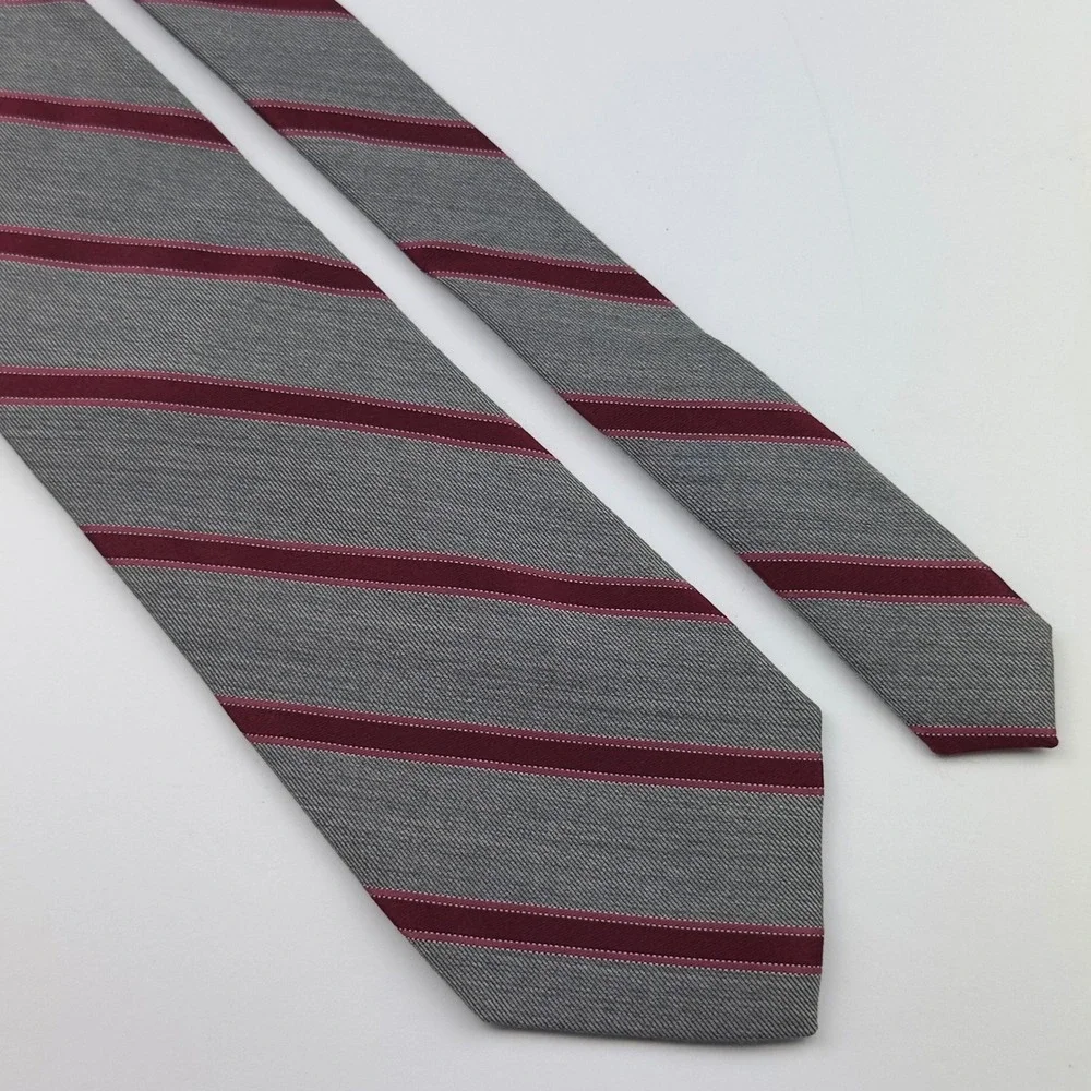 Club Room Mens Silk Necktie Grey Burgundy Pink Striped Classic Formal Tie
